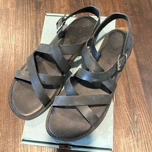 Tom’s Sicily Black Leather Sandal